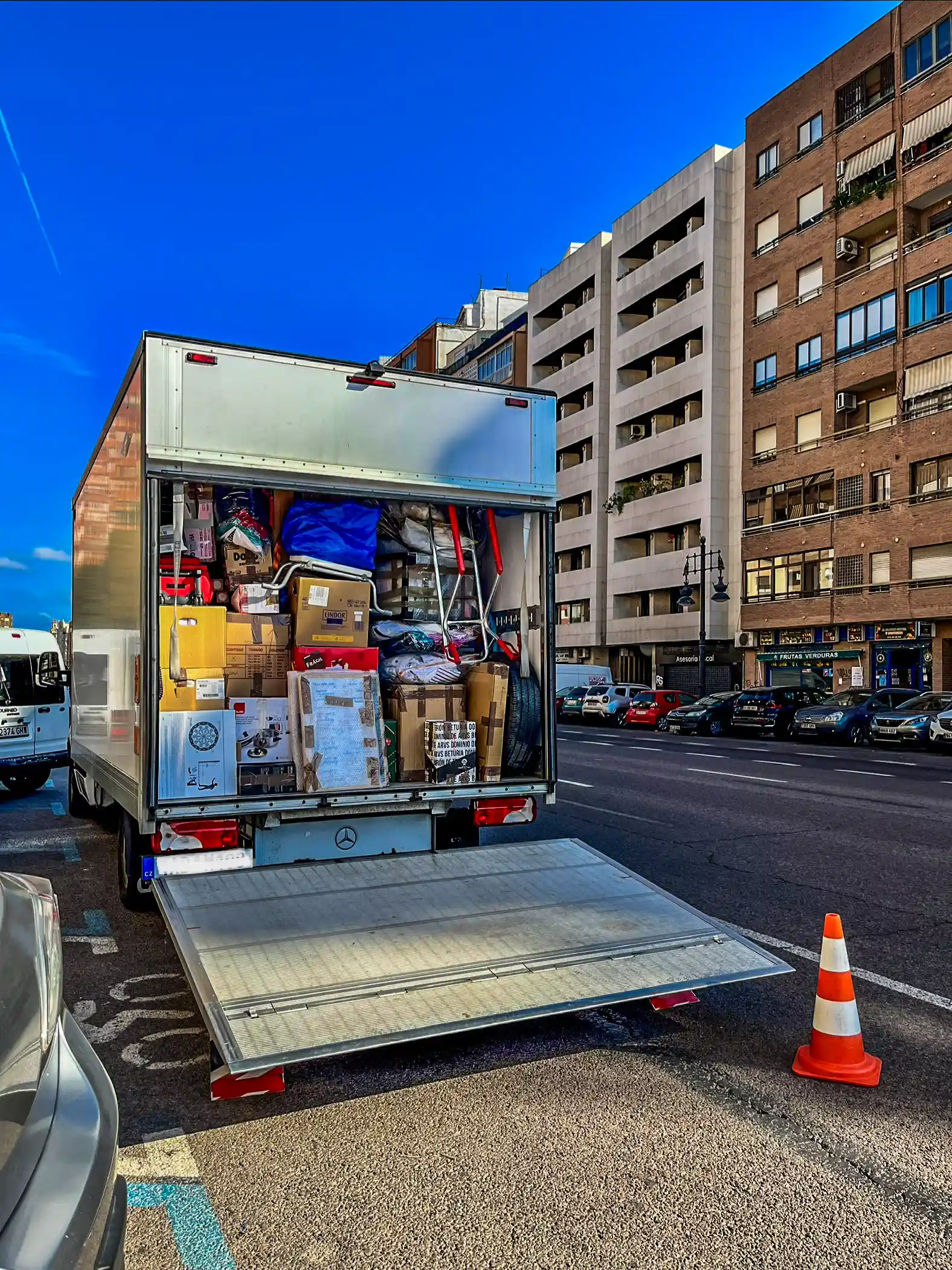Moving service in Valencia